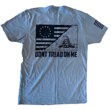 Load image into Gallery viewer, Don&#39;t Tread On Me Unisex T-shirt